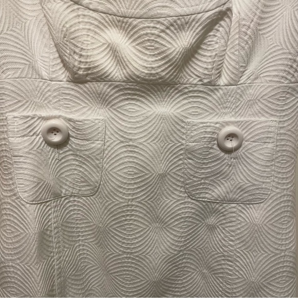 Trina Turk White Textured Scoop Neck Dress with Pockets and Empire Waist size 0 - Picture 7 of 8